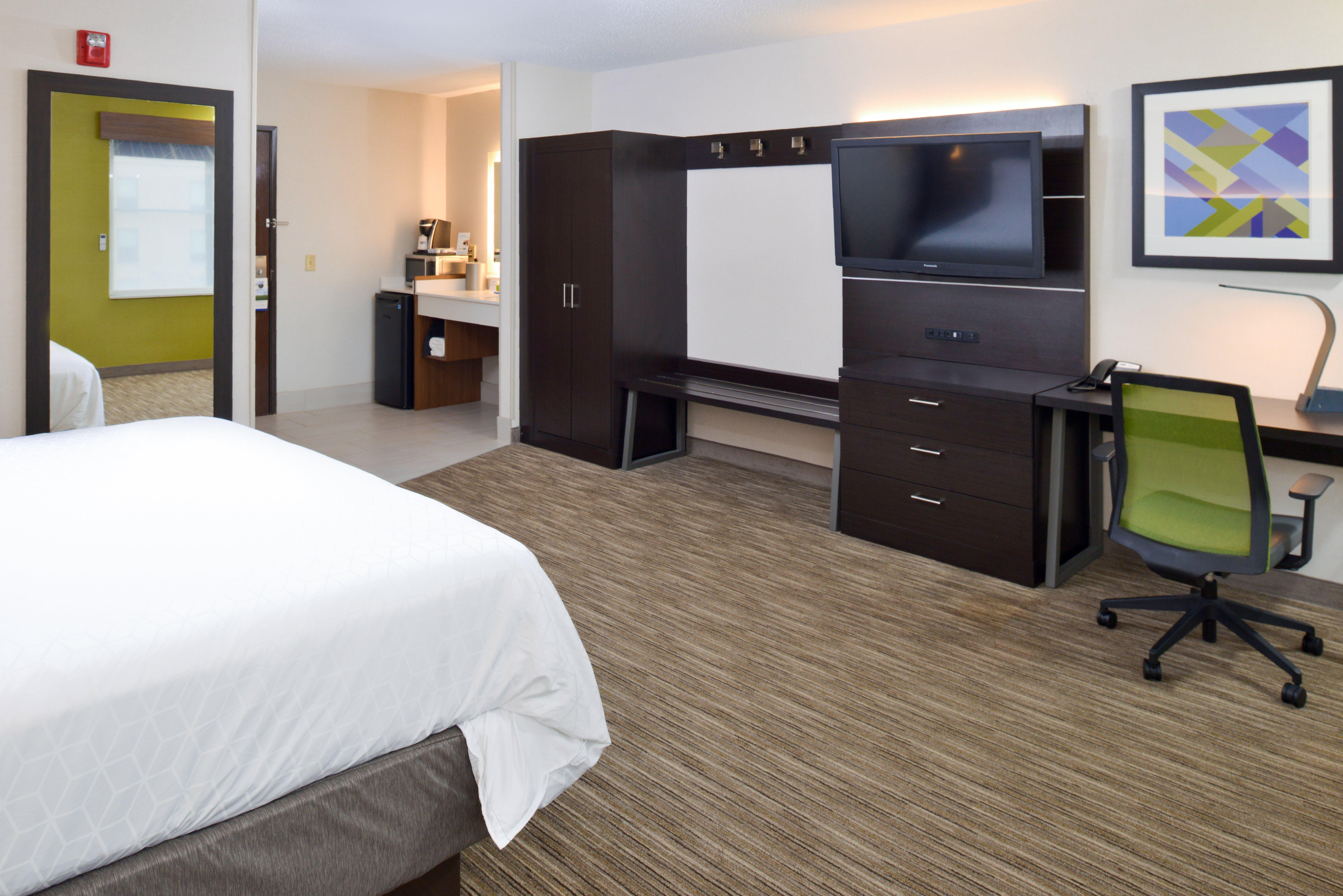Holiday Inn Express Wixom By Ihg Buitenkant foto