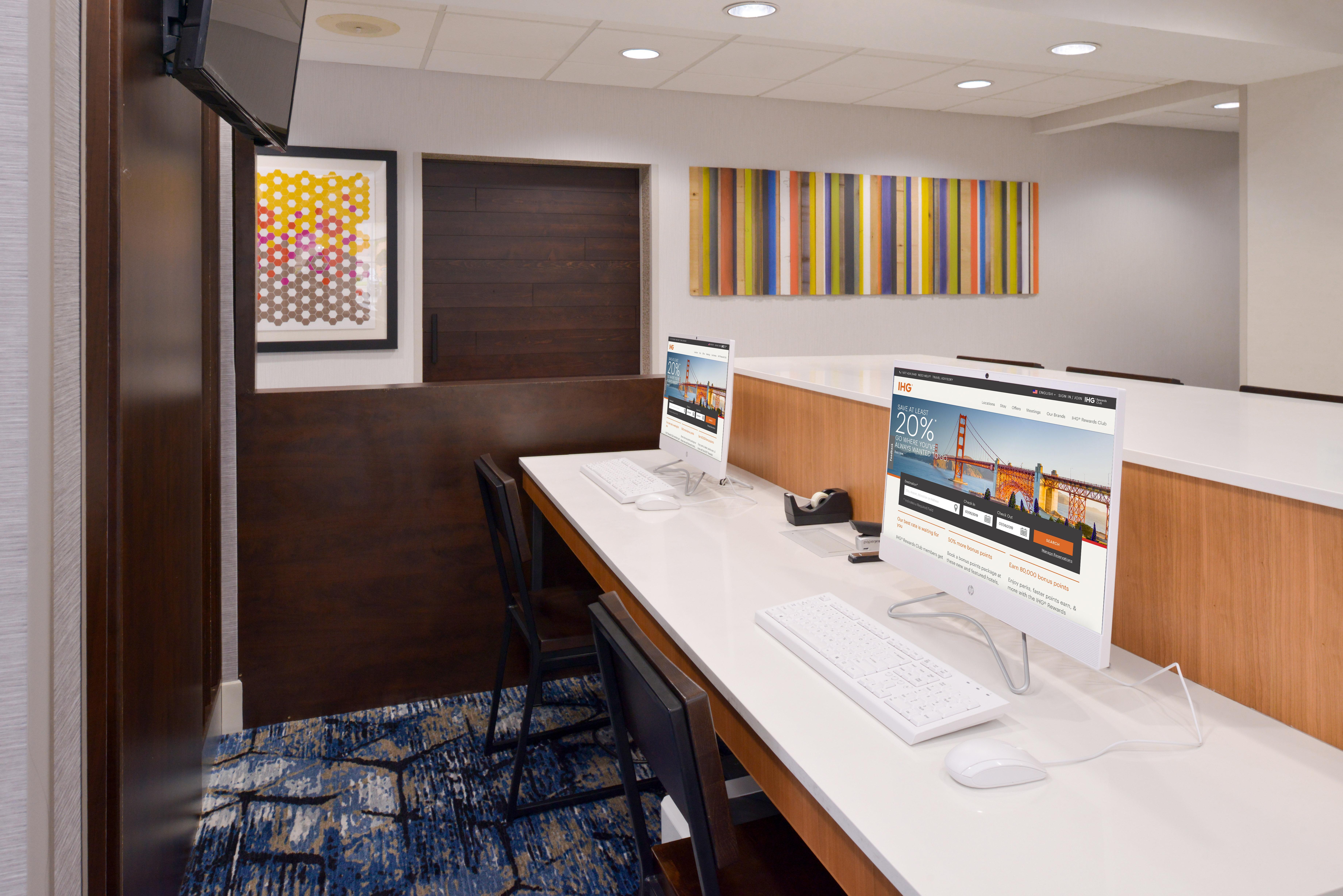 Holiday Inn Express Wixom By Ihg Buitenkant foto