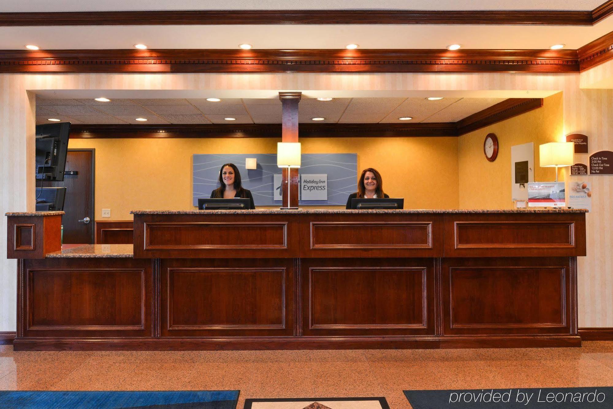 Holiday Inn Express Wixom By Ihg Buitenkant foto