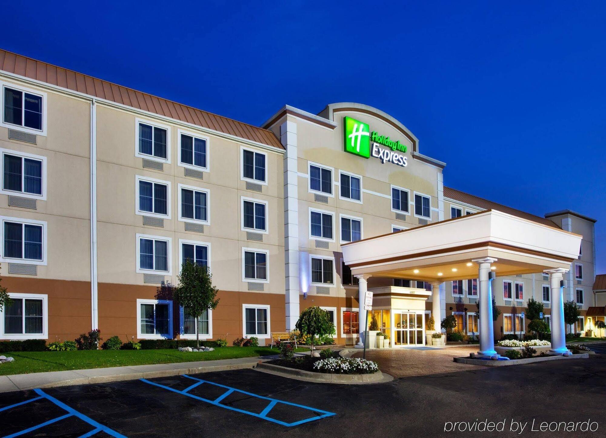 Holiday Inn Express Wixom By Ihg Buitenkant foto